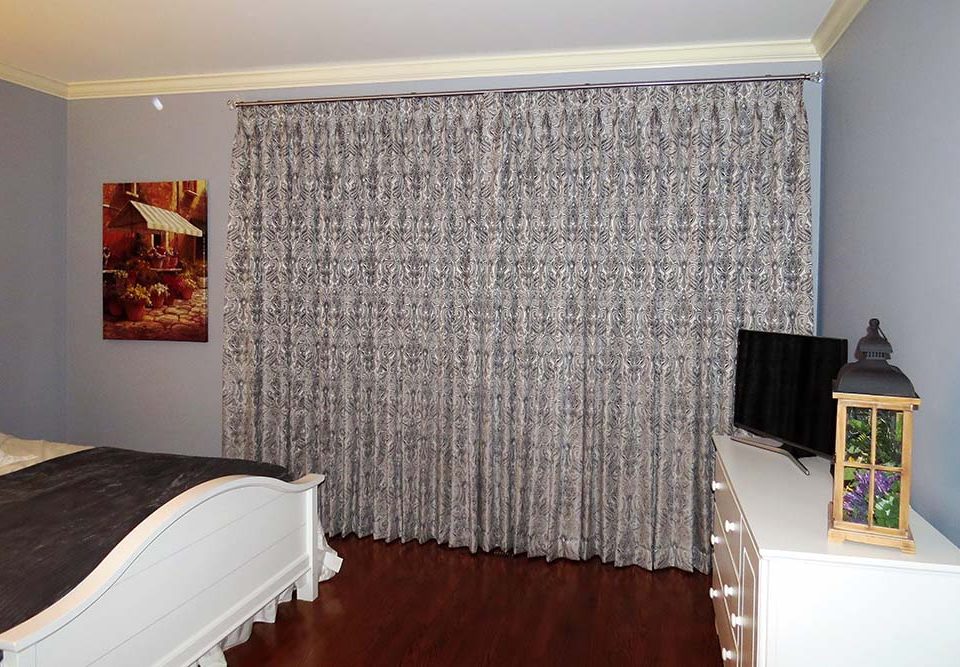 Bedroom Curtains in Lake Zurich Illinois