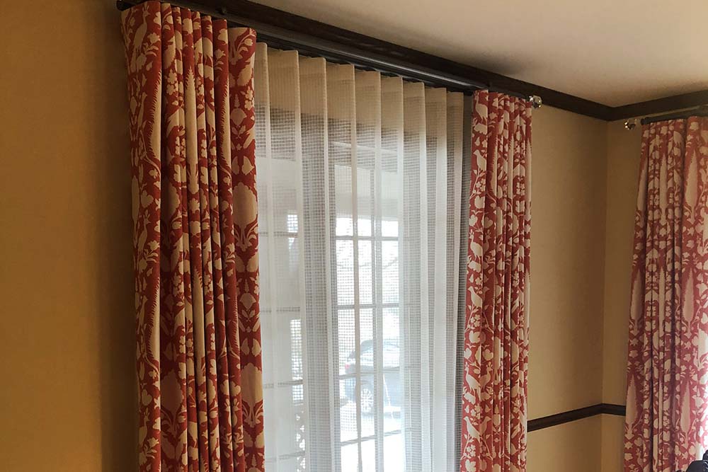 Living Room Curtains in Lake Zurich Illinois Sample 5