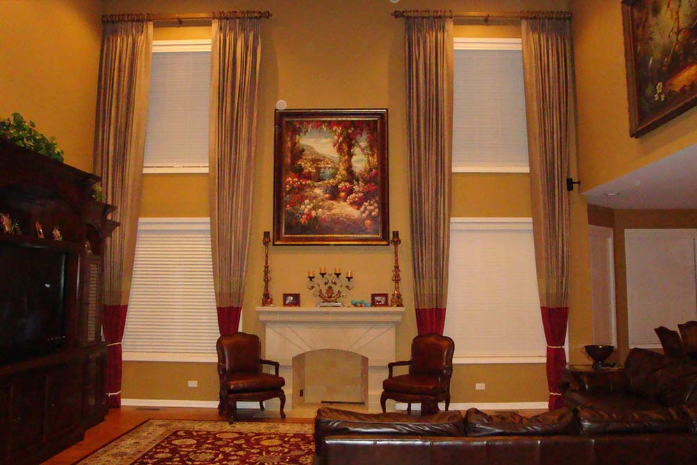Living Room Curtains in Lake Zurich Illinois