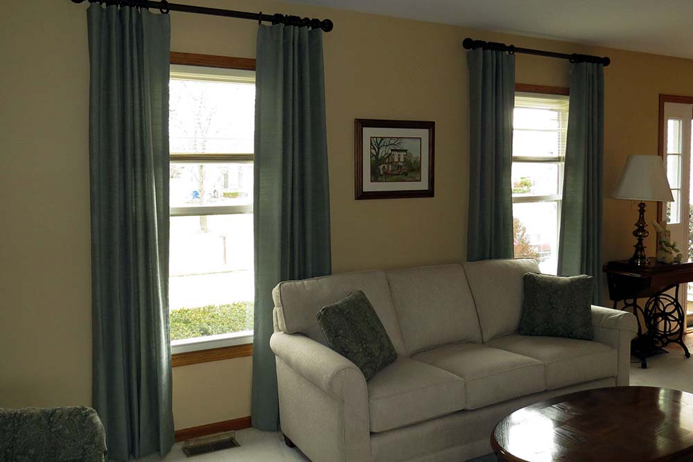 Living Room Curtains in Long Grove Illinois Sample 2